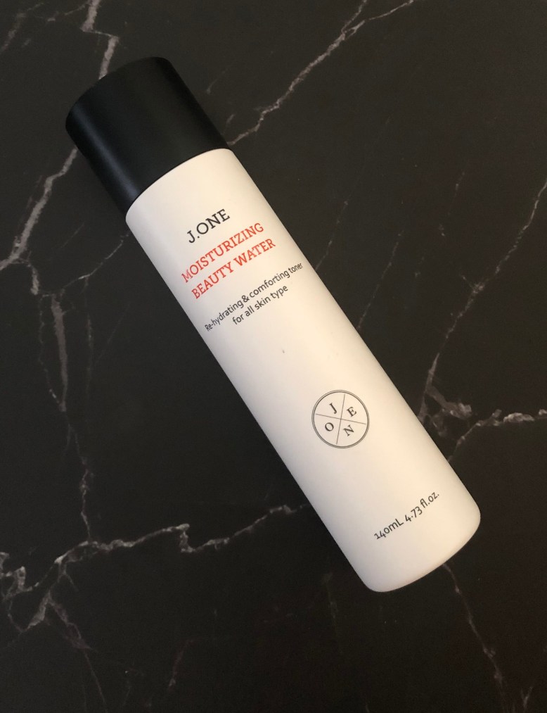 J.ONE Moisturizing Beauty Water